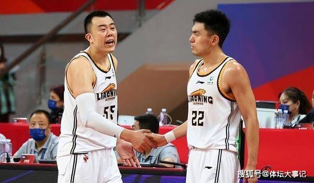 隐居师傅进城了