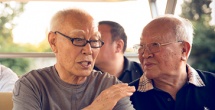 一个人看aaaa免费中文